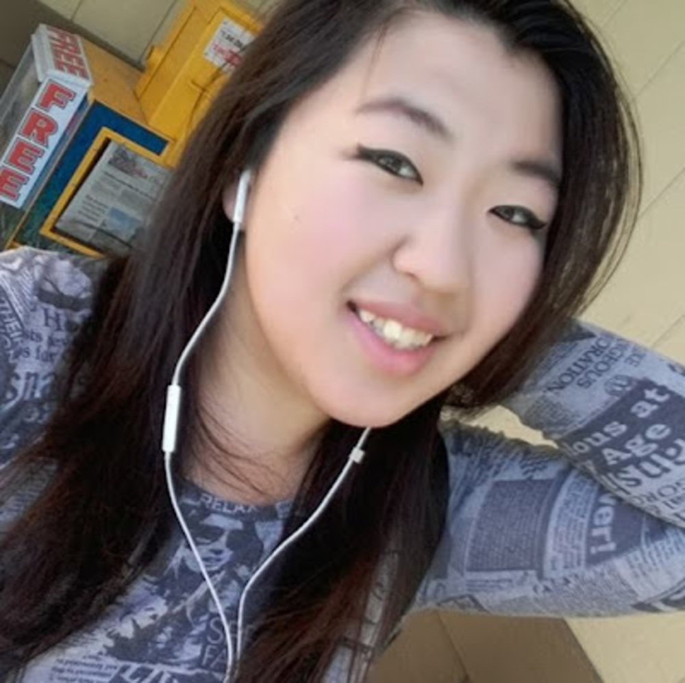 Meet your Posher, April